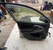 TOYOTA RAV4 III 2005-2013 DVERE ĽAVÉ PREDNÉ – Obrázok 2
